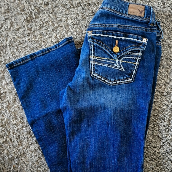 American Eagle Jeans - Picture 2 of 4